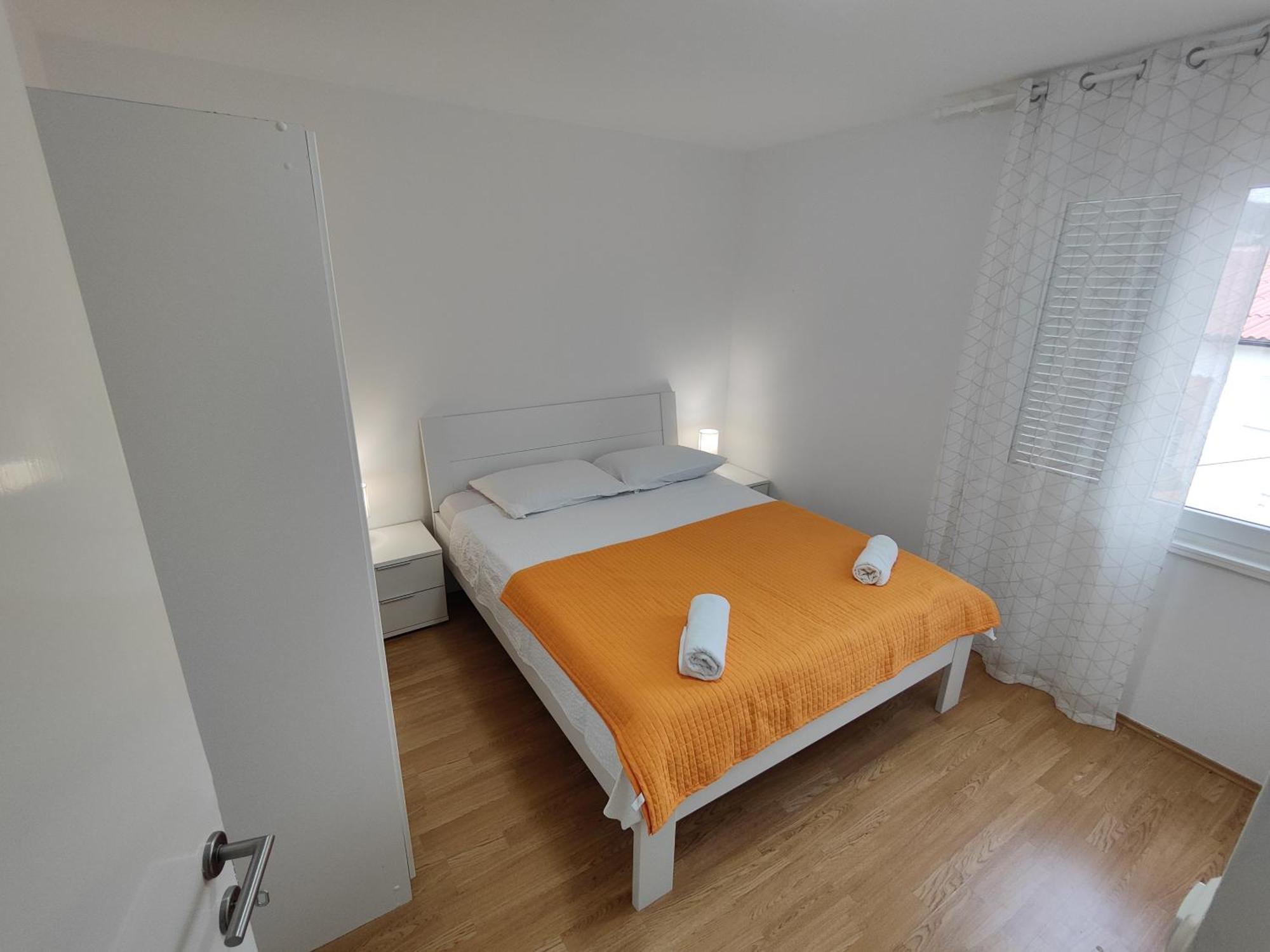 Apartment Padova I And II Раб Екстериор снимка