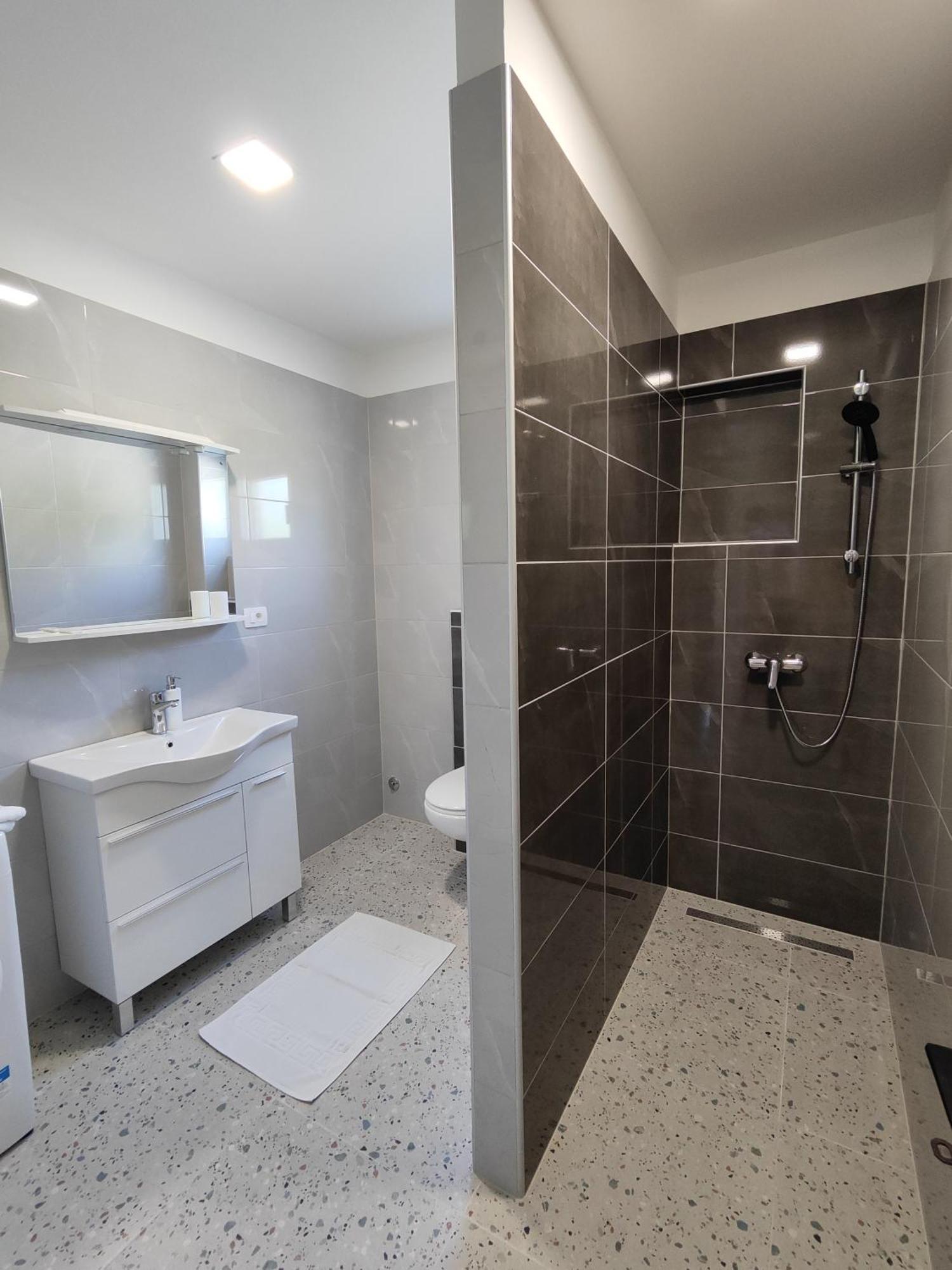 Apartment Padova I And II Раб Екстериор снимка